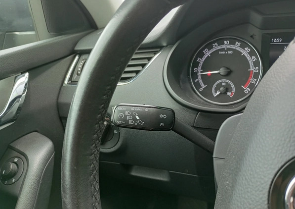 Skoda Octavia cena 57900 przebieg: 131271, rok produkcji 2019 z Ustroń małe 466